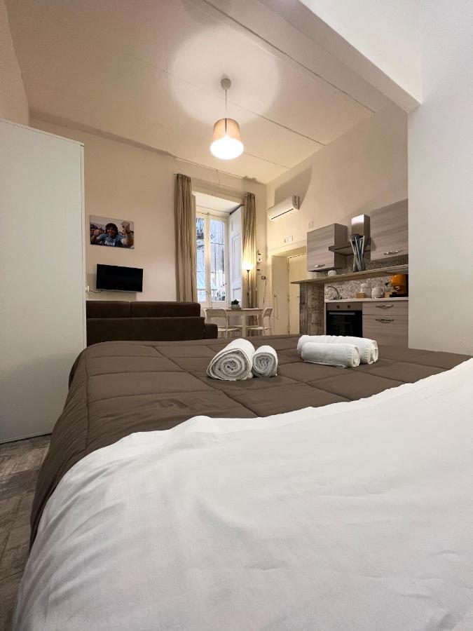 Casa Martino Formale Apartment Наполи Екстериор снимка